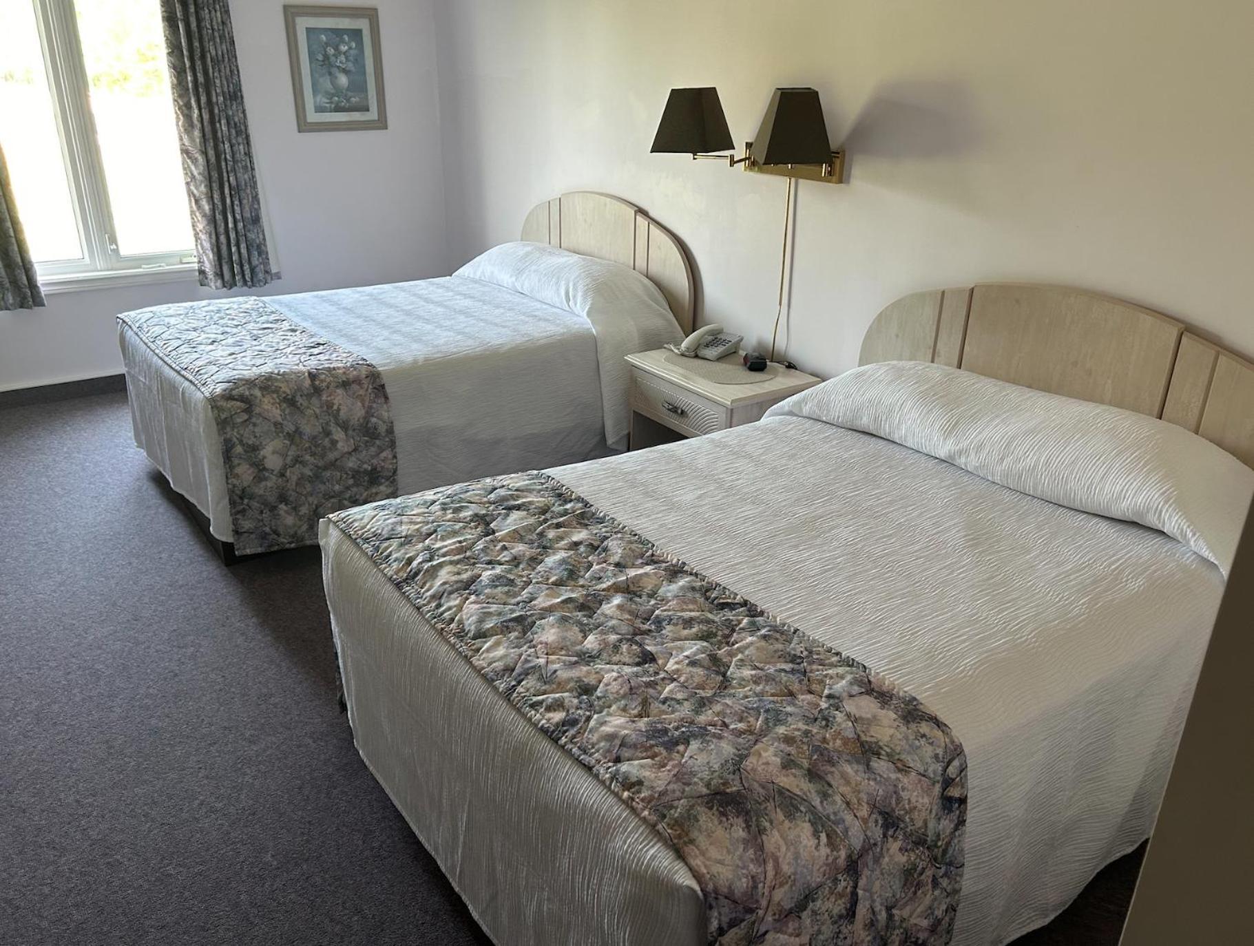Centennial Motel Sauble Beach Ngoại thất bức ảnh